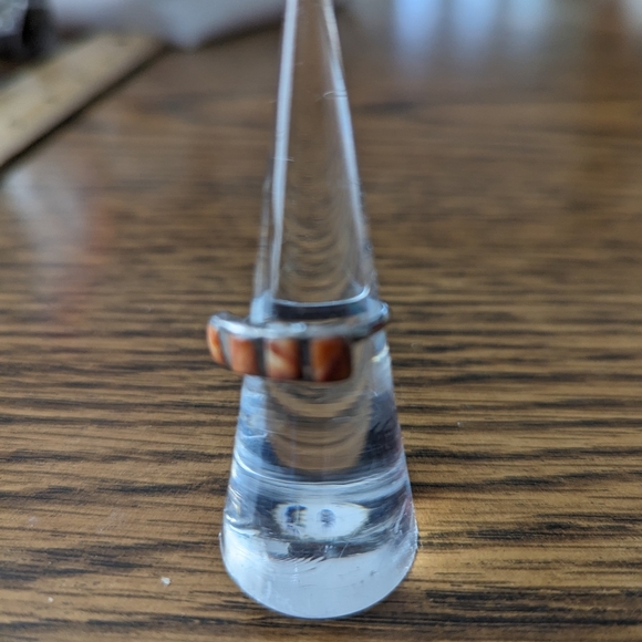 Vintage Native American Spiny Oyster Ring - Picture 8 of 9